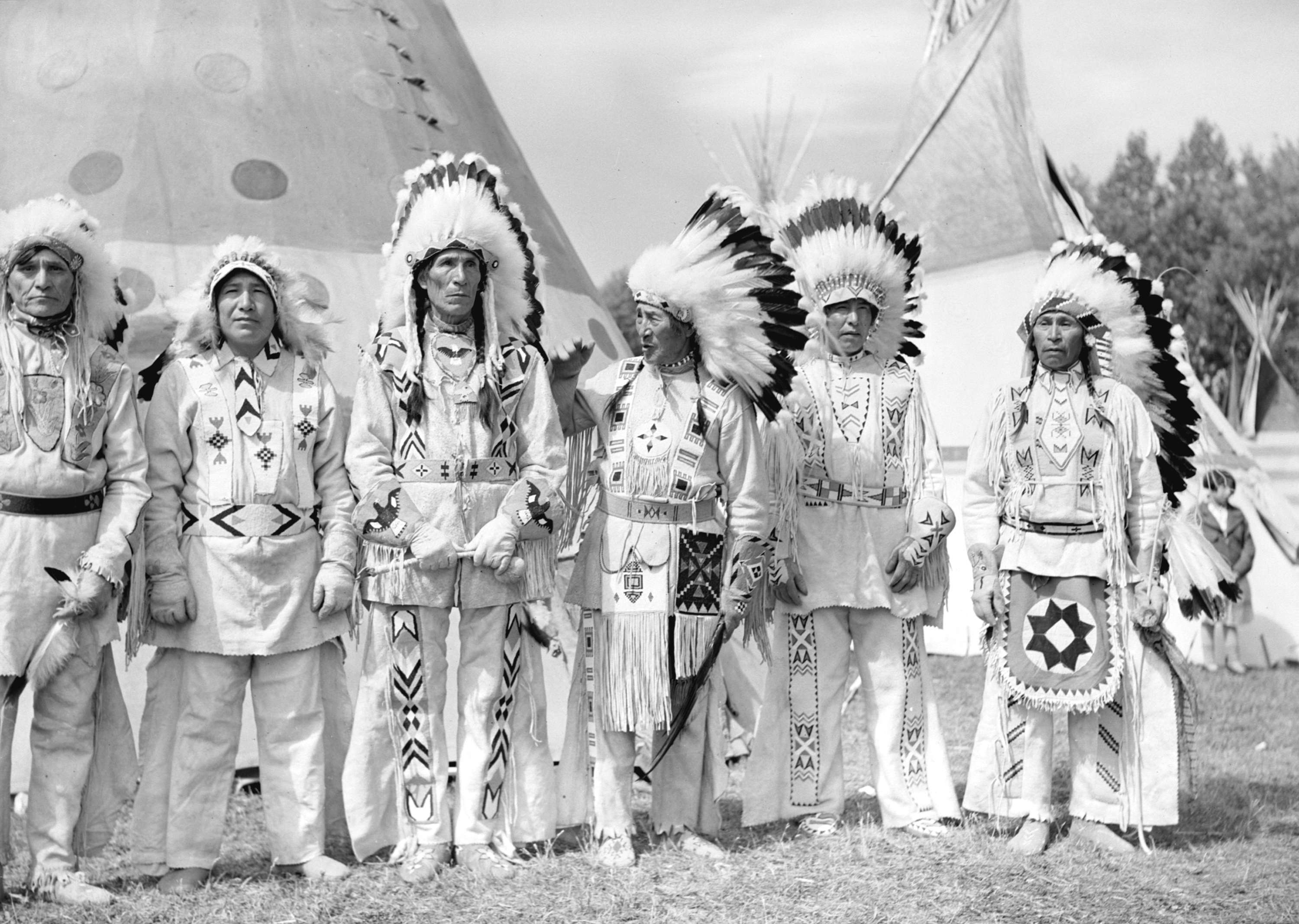 #016indian chiefs