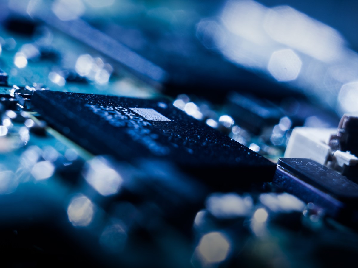 #100 זה ההיי-טק&nbsp;שלי