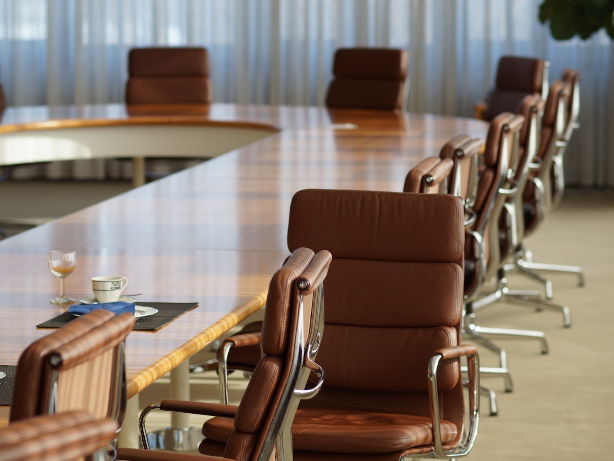 #105 עשרת הדיברות למנהלת&nbsp;ההייטקיסיטית