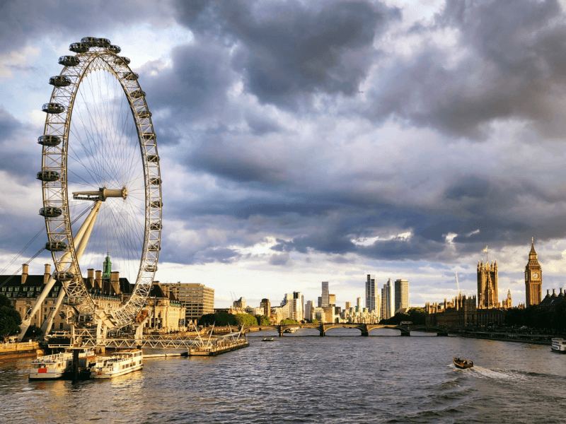 #147 לונדון כן מחכה&nbsp;לי